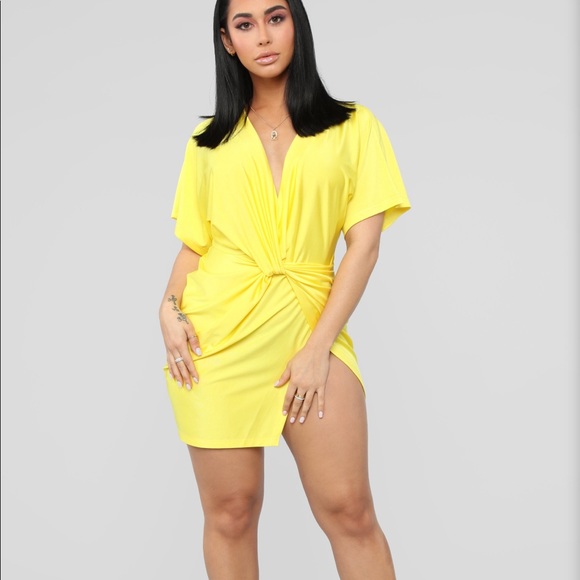 Fashion nova dress - Picture 2 of 2